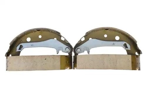 колодки тормозные барабанные! Ford EcoSport 12> Z86197 ZENTPARTS