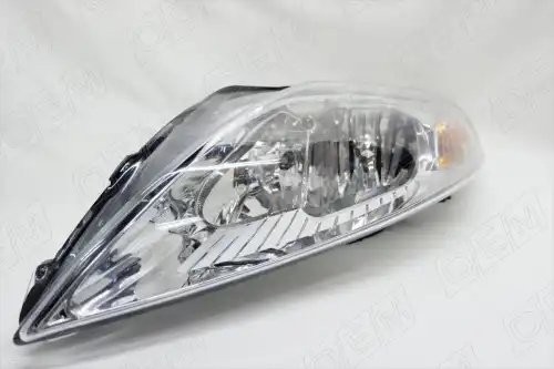 Фара левая Ford Mondeo 4 2006-2010, галоген, с габаритной лампой OEM0181FL OEMPARTS