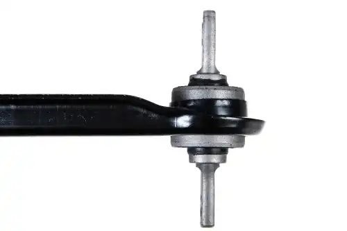 Рычаг задней подвески передний левый Mitsubishi Lancer/Colt 92>/Carisma Z24467 ZENTPARTS