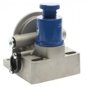 Насос КАМАЗ-ЕВРО сепаратора топливного (для PL 270,420) М16х1,5 MEGAPOWER 11015025 MEGA POWER