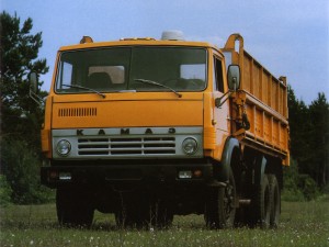 Указатель поворота ГАЗ,ЗИЛ,УАЗ передний 12V пластик РУДЕНСК 112022201 RUDENSK