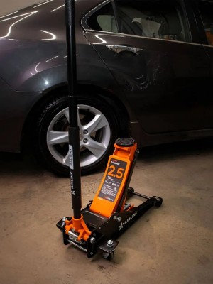 Домкрат подкатной 2.5т INDUSTRY двухпоршневой низкопрофильный (MIN - 78мм, MAX - AJ25FI500 AIRLINE