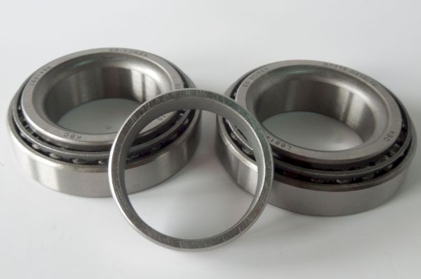 Подшипник ступицы DAEWOO Matiz CHEVROLET Spark (98-) передней комплект (2шт) OE 96285525 GENERAL MOTORS