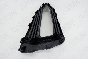 Окантовка противотуманной фары правая Hyundai Solaris 2 2017-2020, ДХО OEM1382R OEMPARTS