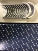 втулки распредвала к-т !7шт.STD широкие 42.15мм 1x,узкие 33мм 6x\Volvo FH12 D12A 37010600 KOLBENSCHMIDT