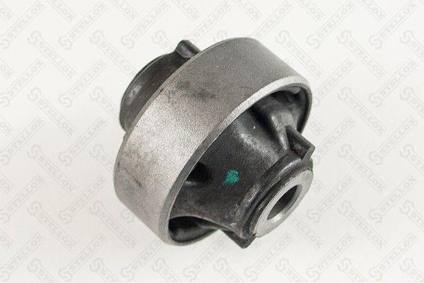 сайлентблок переднего рычага!\ Nissan Tiida 05-10 77-01827-SX STELLOX