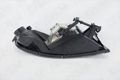 Фара противотуманная правая Skoda Superb 2 2008-2013, с повторителем OEM0081PTFPR OEMPARTS