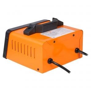 Зарядное устройство  5А 6В/12В, амперметр, ручная регулировка тока, импульсное/A ACH-5A-06 AIRLINE