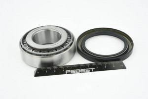 Подшипник ступицы NISSAN CABSTAR F24M 2006- KIT-F24M KIT-F24M FEBEST