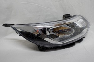 Фара правая Kia Rio 3 QB 2015-2017 OEM0016FR OEMPARTS