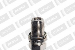 Свеча зажигания DENSO IQ0127 DENSO