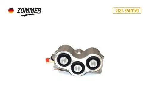 Цилиндр тормозной передний ВАЗ 2121, 21214, 2123 (до 01.2016 г.в) левый (под 2 ш 21213501179 ZOMMER