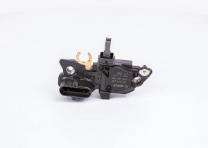 Реле регулятор генератора 1986AE0099 BOSCH