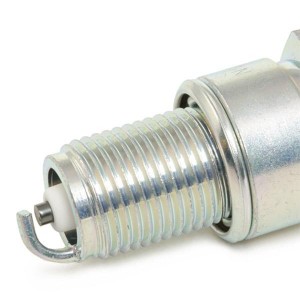 Свеча зажигания HYUNDAI Galloper (00-),Sonata (93-) NGK 7422 NGK