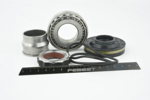 ПОДШИПНИК РОЛИКОВЫЙ ЗАДНЕЙ ПОЛУОСИ РЕМКОМПЛЕКТ подходит для LAND ROVER FREELANDE KIT-FRL2R FEBEST
