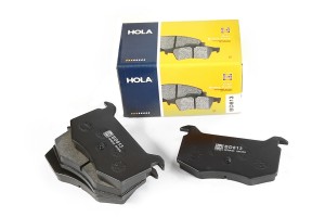 Колодки тормозные дисковые передние для а/м ВАЗ 2141 BD813 HOLA