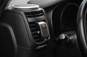 Держатель телефона на дефлектор магнитный AIRLINE AEAG004 AIRLINE