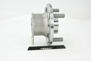 Ступица задняя 1082-T200RA40 FEBEST