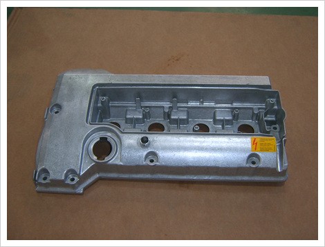 Крышка клапанная SSANGYONG Actyon (06-),Kyron (06-),Actyon Sport (06-/12-) (E23) 1610103630 SSANG YONG