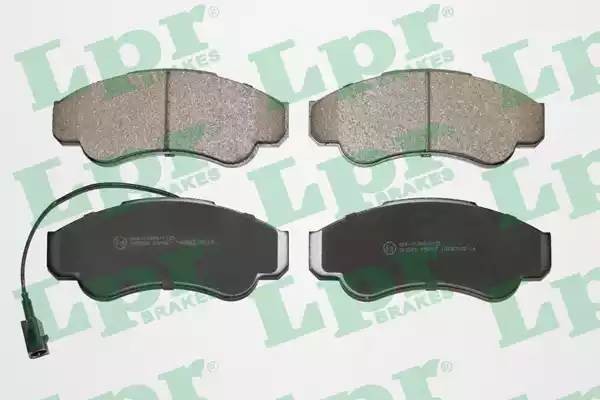 Комплект тормозных колодок 05P967 05P967 LPR