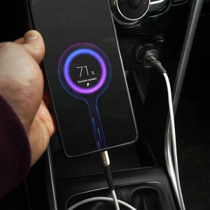 Адаптер автомобильный компактный 1xUSB 2.1A, 12/24В (AEAK017) AEAK017 AIRLINE