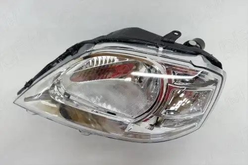 Фара левая Renault Logan 1 2009-2014, повторитель ближе к крылу, с корректором OEM0169FL OEMPARTS