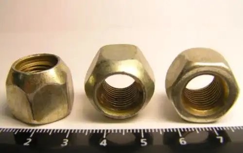Гайка колеса для а/м ВАЗ 2121/ОКА M12х1.25х19  10шт 212103101040008 BELZAN