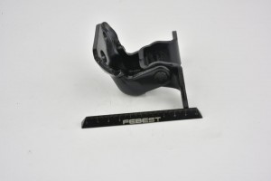 Петля двери передн нижн левая LEXUS RX 03-08, TOYOTA CAMRY V40 0199-HDGSU35FLL 0199-HDGSU35FLL FEBEST