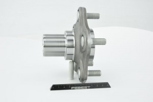 Ступица задняя без подшипника NISSAN X-TRAIL T30 2000-2006 0282-T30R 0282-T30R FEBEST