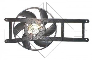 Вентилятор радиатора FIAT Panda 1.1 04- 47239 47239 NRF
