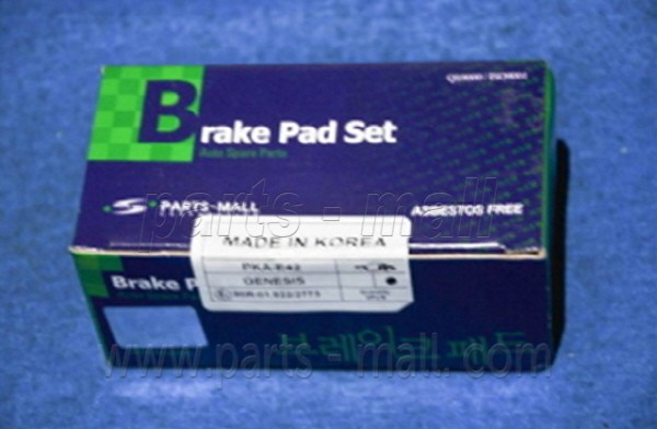 Колодки тормозные HYUNDAI GENESIS(BH) 08-13 PKA-E42 PKAE42 PMC PARTS MALL