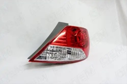Фонарь правый Hyundai Solaris 1 седан, 2011-2014 OEM0001FONR OEMPARTS