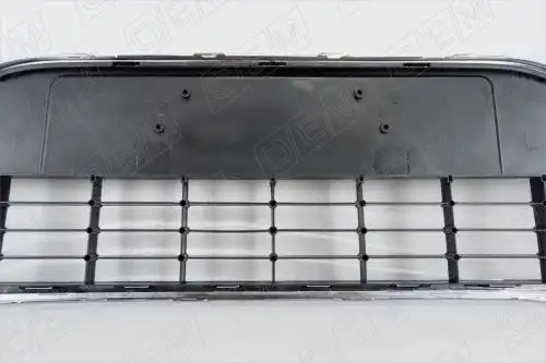 Решетка в бампер нижняя Ford Focus 2 2008-2011, под хром, текстурная OEM3693 OEMPARTS