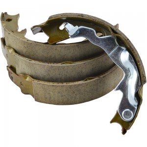 Колодки барабанные HYUNDAI Cerato 1.6 2.0 08-/ Rio 1.4 1.6 05-11/ Verna 1.6 05-0 BS11015 SB NAGAMOCHI