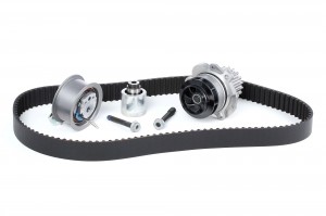 Комплект ГРМ с насосом VW PASSAT (3B/3C) 1.9TDI, 2.0TDI 530020132 530 0201 32 INA