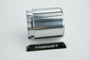 Поршень задн суппорта TOYOTA LAND CRUISER 100 0176-UZJ100R 0176-UZJ100R FEBEST