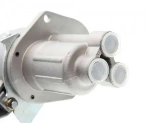 Кран ЗИЛ,КАМАЗ,МАЗ стояночного тормоза 3-х выводной MEGAPOWER 350-15-002 MEGA POWER