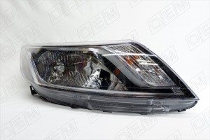 Фара правая Kia Rio 3 QB 2011-2015 OEM0015FR OEMPARTS