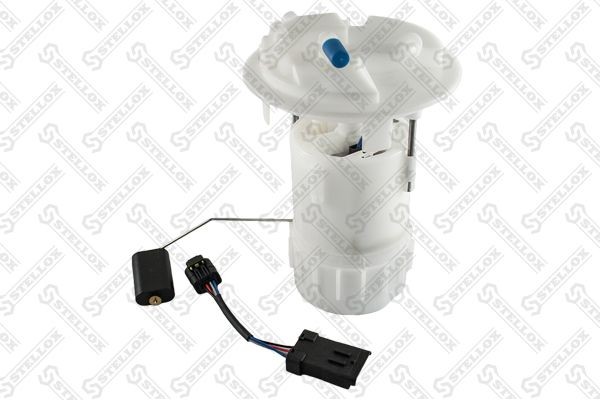 насос топливный электрический! в сборе 3bar\ Citroen C3/Peugeot 207 1.4/1.6i 07> 10-01696-SX STELLOX