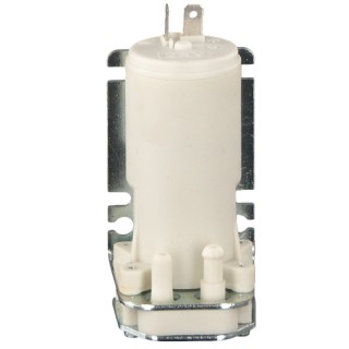 насос омывателя! 24V \MB,MAN Omn 19314 FEBI BILSTEIN