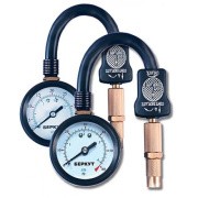 Манометр шинный аналоговый с дефлятором 0-2.5атм. чехол BERKUT ADG031 BERKUT