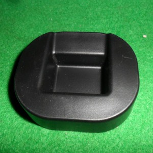 Крепление SSANGYONG Actyon (10-) шторки багажника правое OE 7743434500LBA SSANG YONG