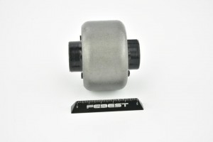 Сайлентблок передн рычага LAND ROVER FREELANDER II 2006-2014 LRAB-025 LRAB-025 FEBEST