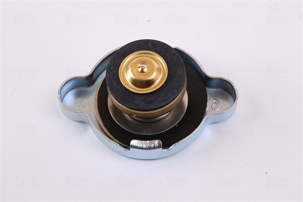 радиатор системы охлаждения! АКПП\ Hyundai Santa FE 2.4i 10> 67521 NISSENS