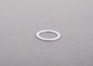 Кольцо уплотнительное PORSCHE Cayenne (11-) пробки сливной OE 90012310630 VAG