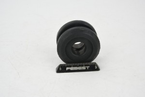 Втулка задн амортизатора TOYOTA LAND CRUISER PRADO 120 2002-2010 01330-GRJ120UPR 01330-GRJ120UPR FEBEST