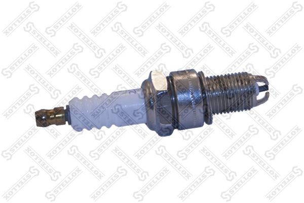 свеча зажигания!\ Audi 80/100/A4/A6, VW Golf/Passat, Skoda Octavia 1.3-2.2 7 235-757-SX STELLOX
