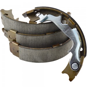 Колодки барабанные HYUNDAI ix35 2.0 2010 - по HYUNDAI TUCSON 2.0 2010 - по HYUND BS11009 SB NAGAMOCHI