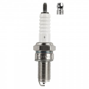 Свеча зажигания для м/т Kawasaki/Suzuki/KTM/Yamaha ан. DR8EA (VSP 3530) VSP3530 START VOLT
