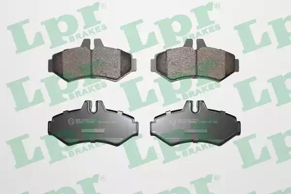 Комплект тормозных колодок 05P956 05P956 LPR